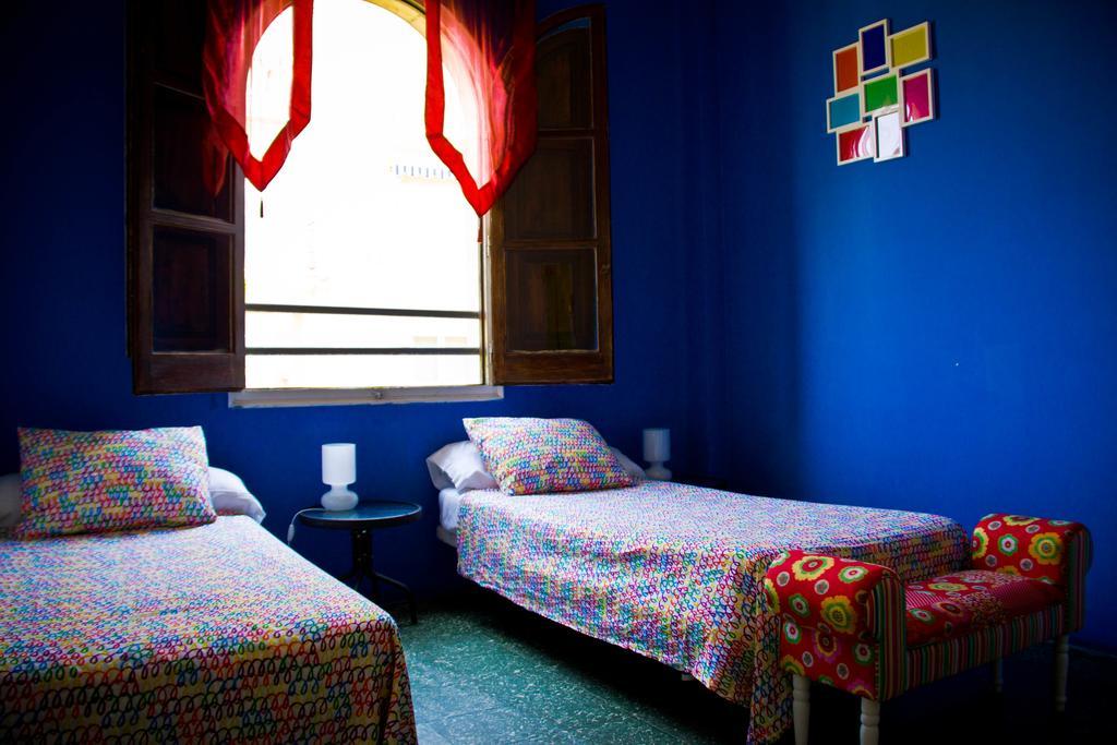 Feetup Home Backpackers Valencia Ngoại thất bức ảnh
